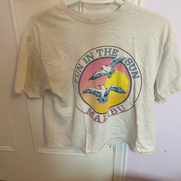 BRANDY FUN IN THE SUN T SHIRT - Picture 3 of 4